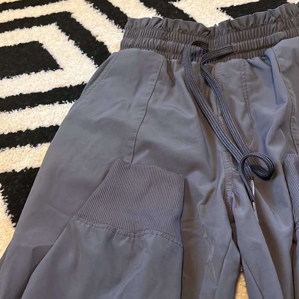 pants - Picture 4 of 4